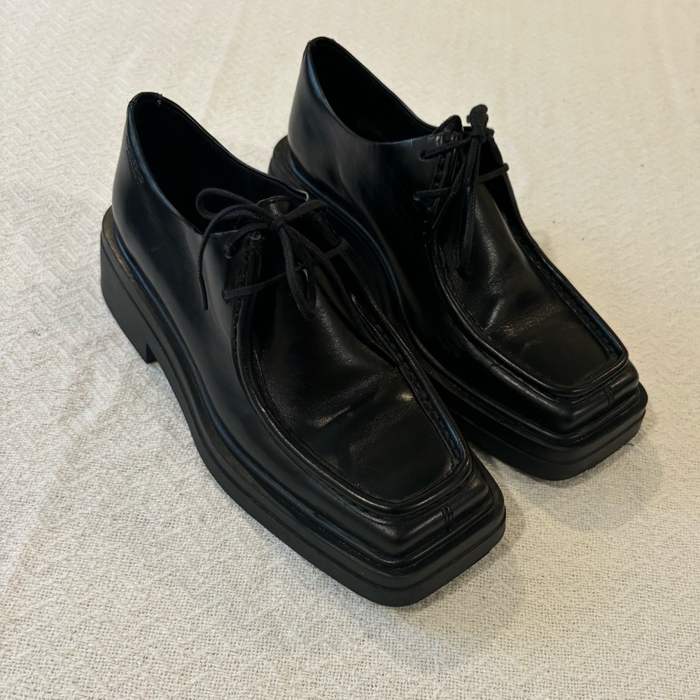 Vagabond Shoemakers Eyra Moc-Toe Loafer